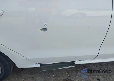 2015 Volkswagen Passat 1.8T Limited Edition из США, поврежденный, VIN 1VWAS7A39FC111067